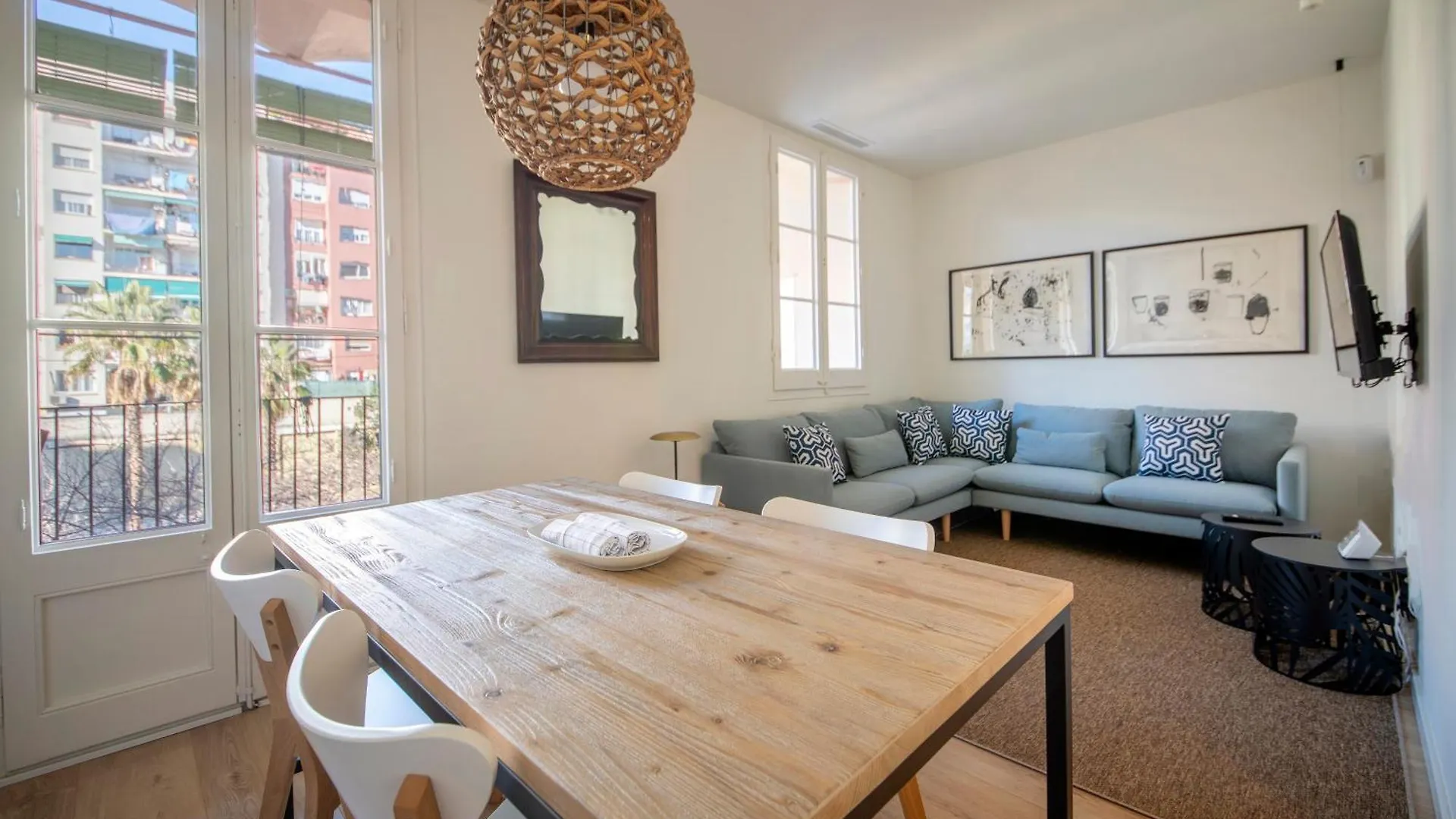 You Stylish Diagonal Apartments Barcelona Spain