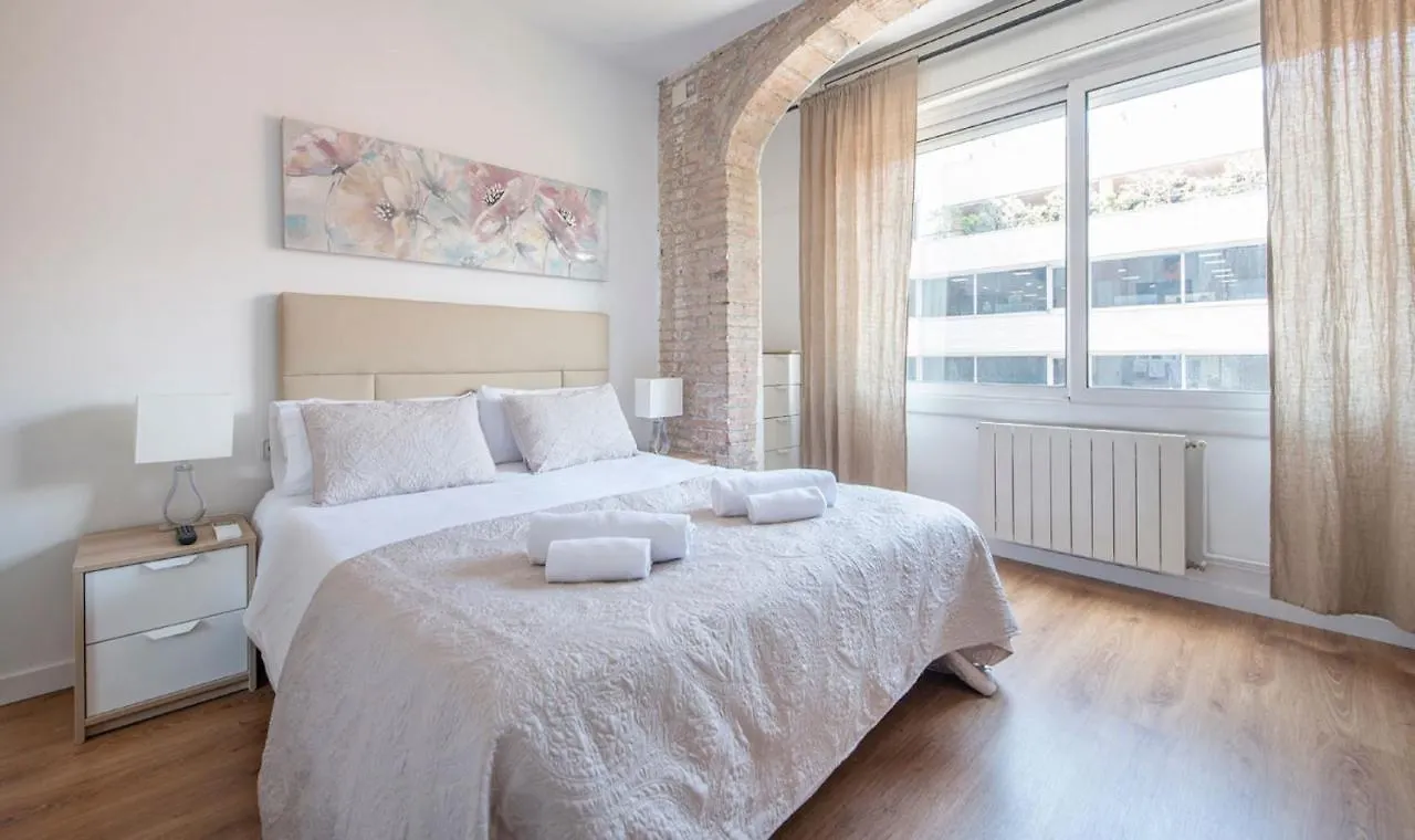 You Stylish Diagonal Apartments Barcelona