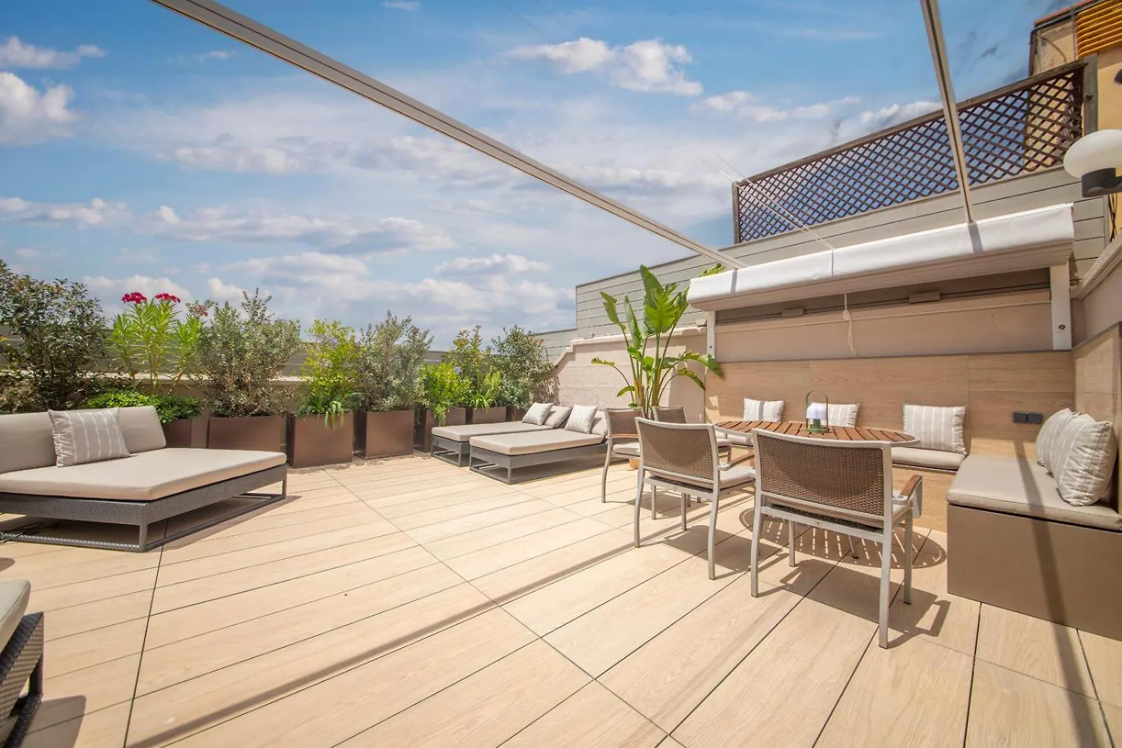 You Stylish Diagonal Apartments Barcelona