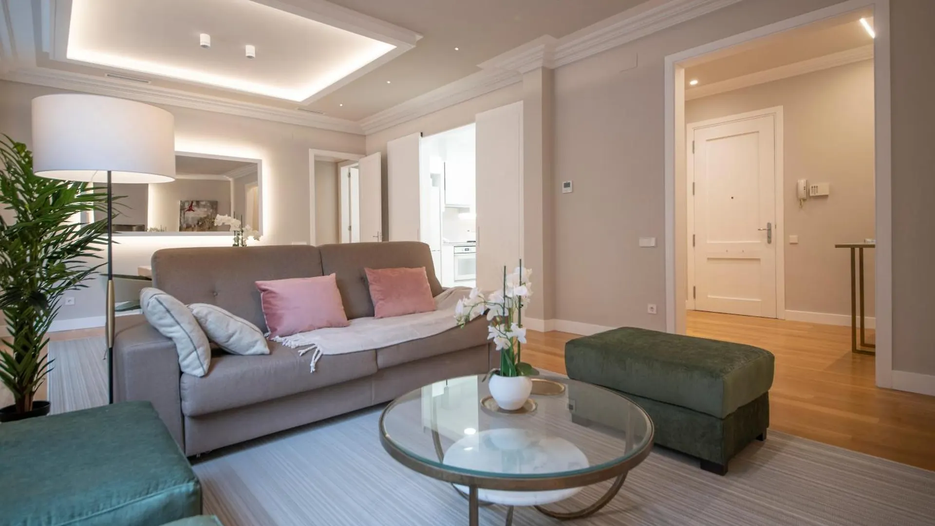 You Stylish Diagonal Apartments Barcelona Spain