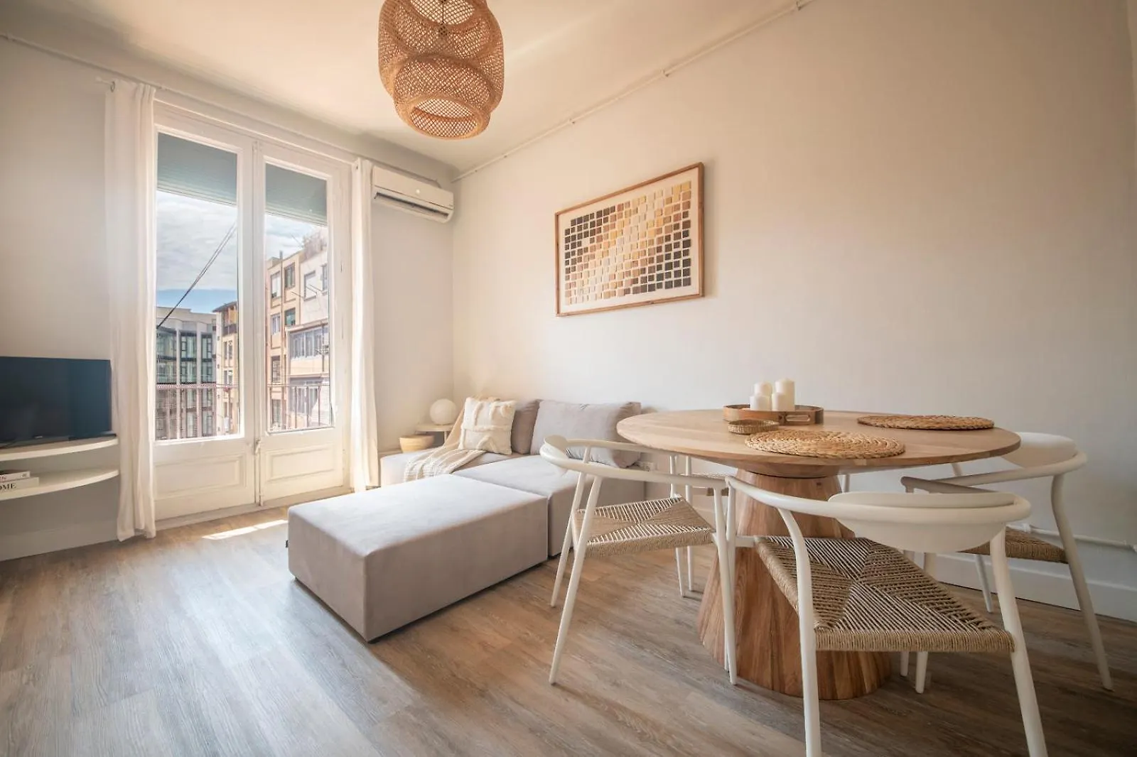 You Stylish Diagonal Apartments Barcelona