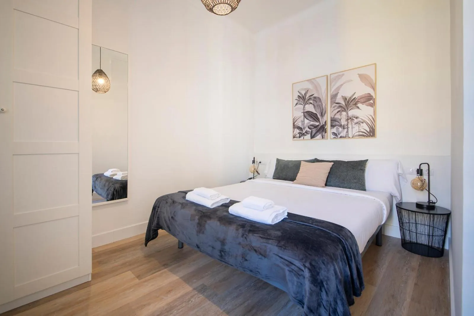You Stylish Diagonal Apartments Barcelona Spain